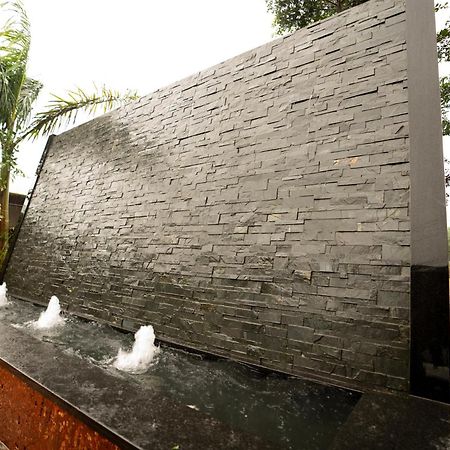 La Serene Resort And Spa Mahabaleshwar Ngoại thất bức ảnh